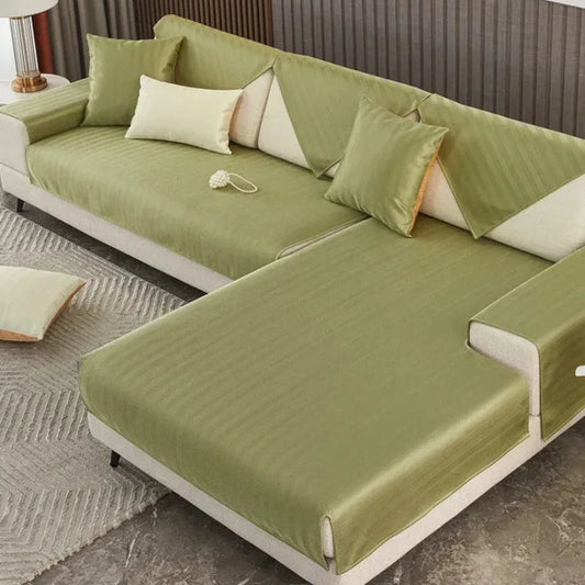Capa de Sofá Seda Ice Verde com Base Antiderrapante e Matelassê