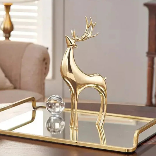 Escultura de Cervo Dourado com Bola de Cristal para Sala e Escritório